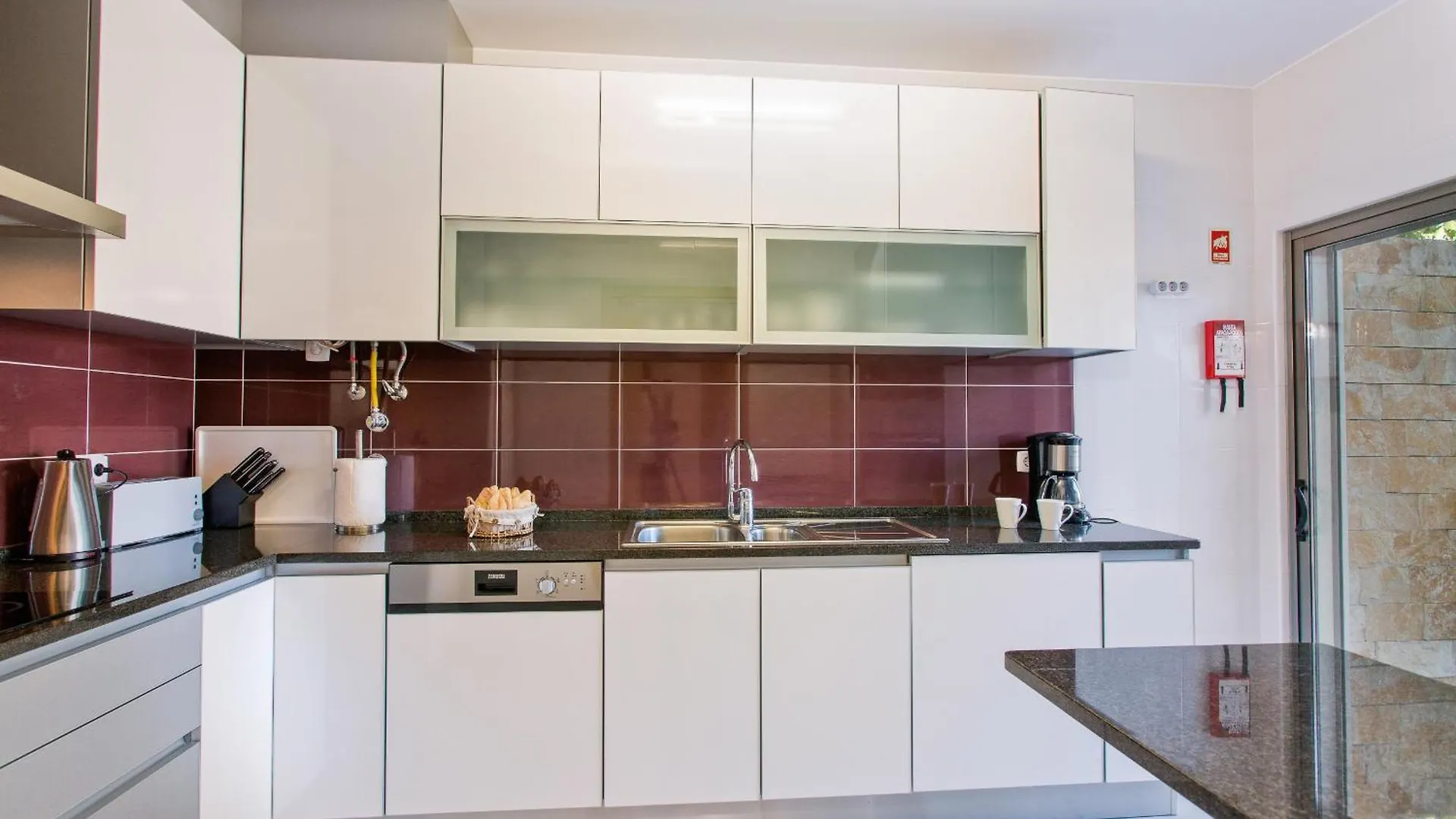 Albufeira Sunny Apartment 3 With Pool By Homing