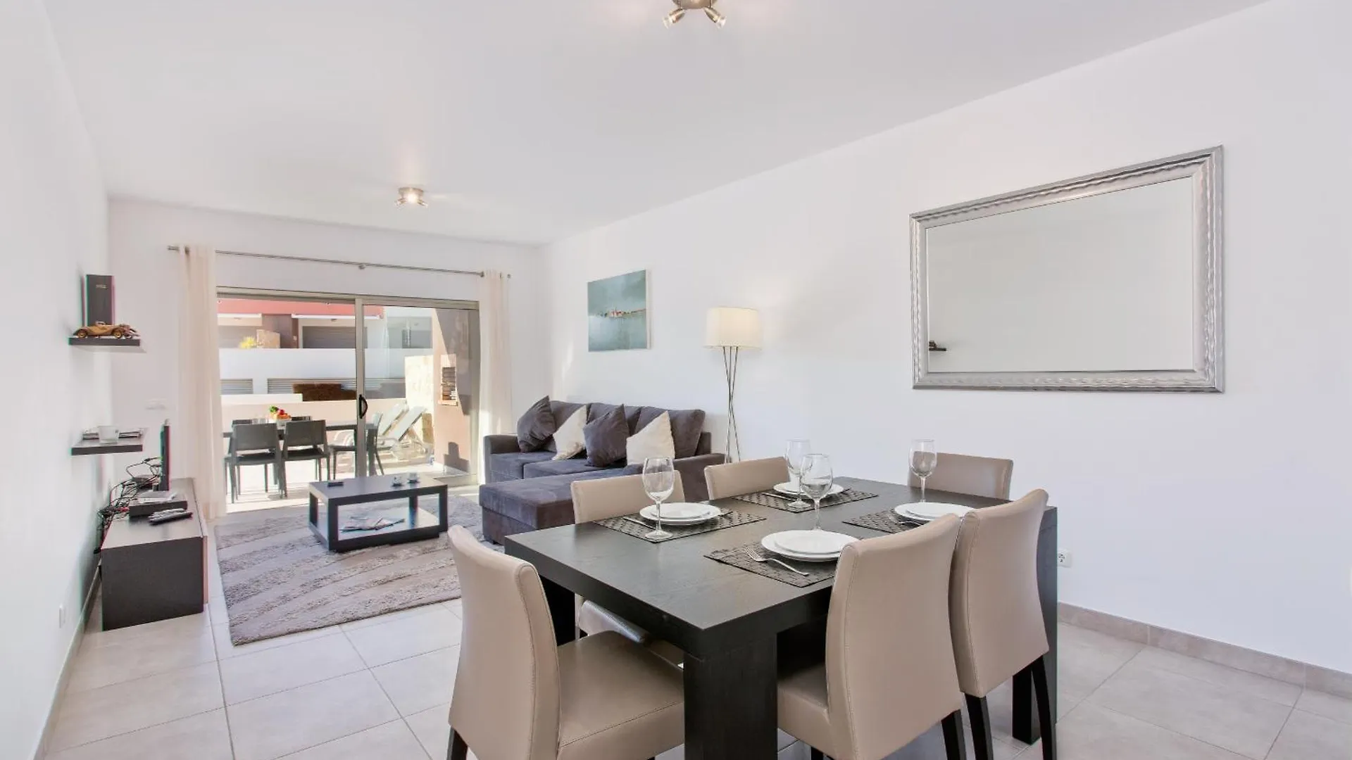 Albufeira Sunny Apartment 3 With Pool By Homing